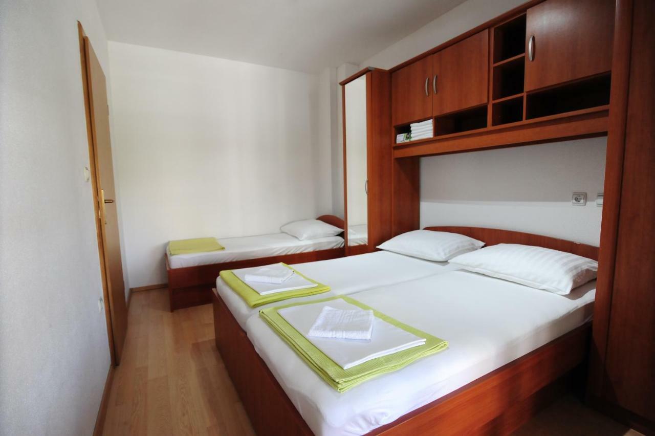 Milic Apartments Makarska Exterior photo